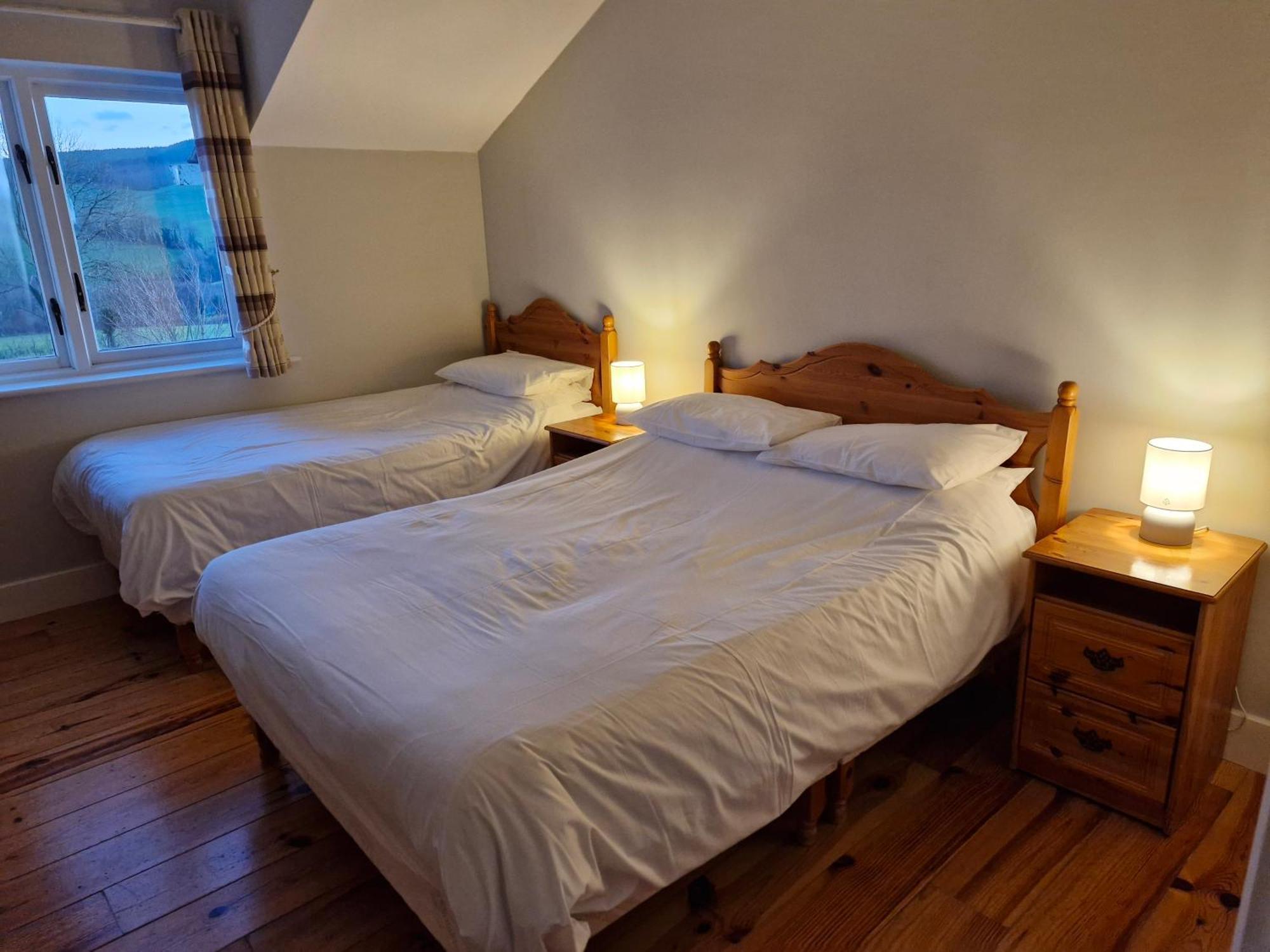 Macreddin Rock Bed&Breakfast Aughrim Exteriör bild